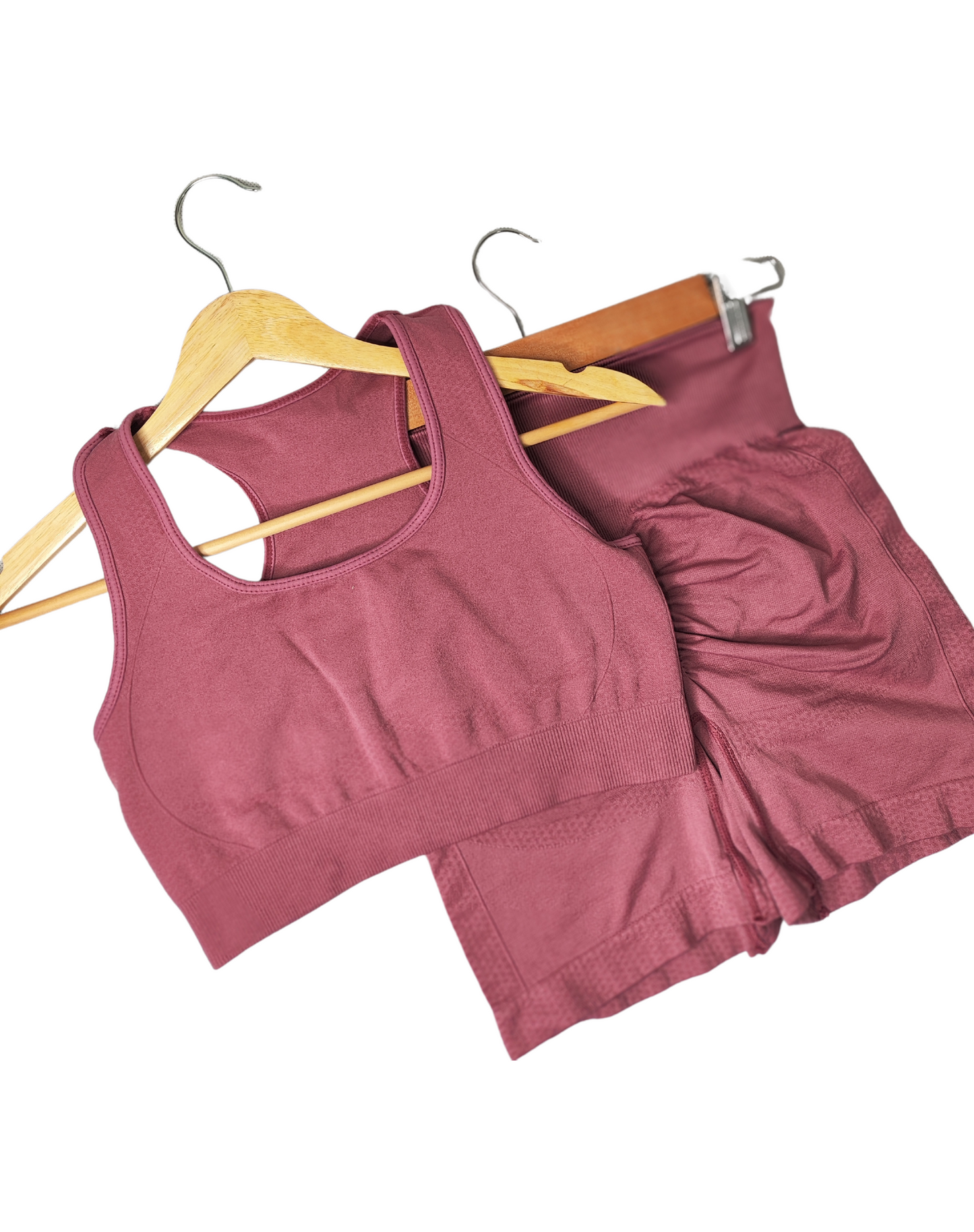 CONJUNTO PUNTOS SHORT + TOP