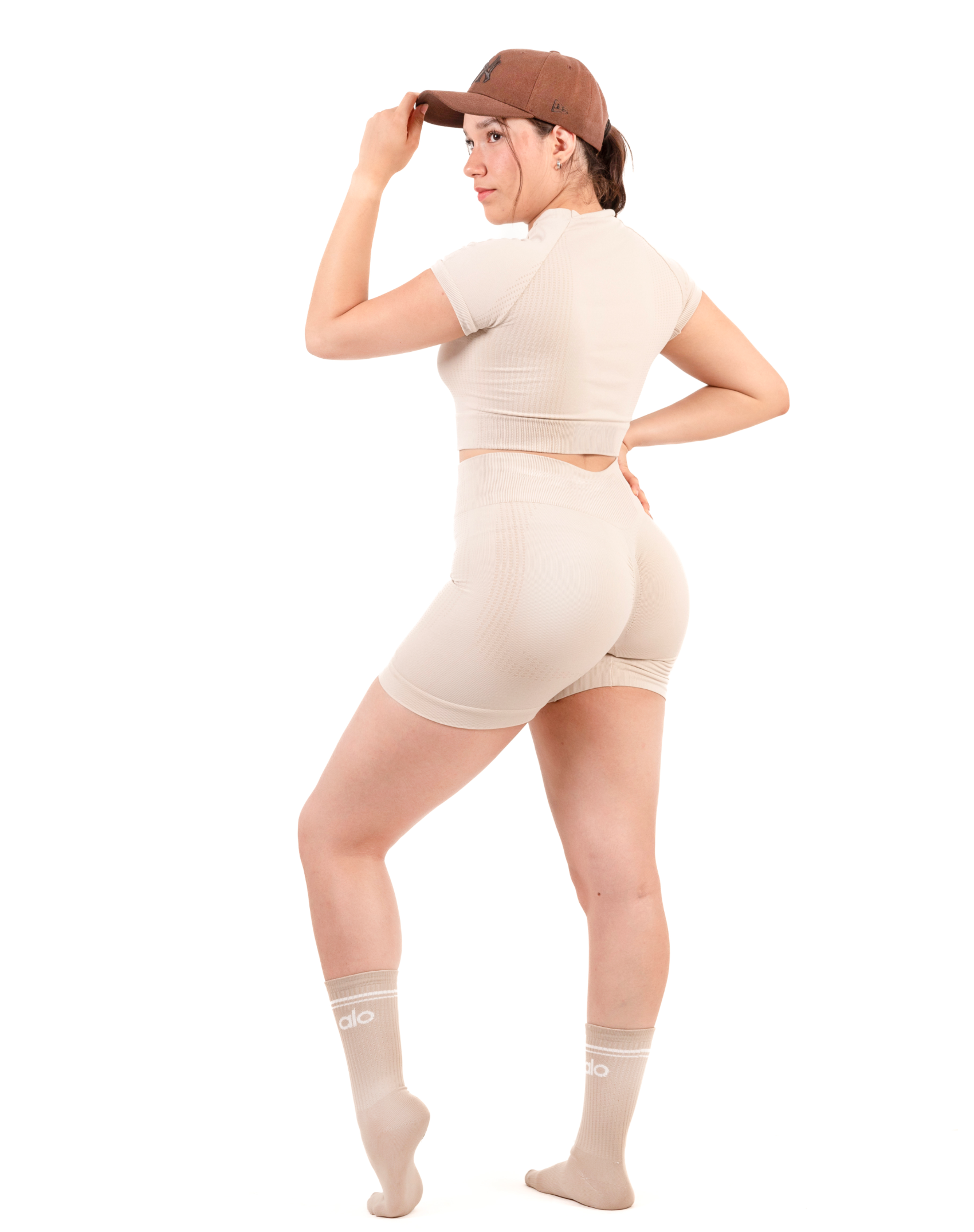 beige