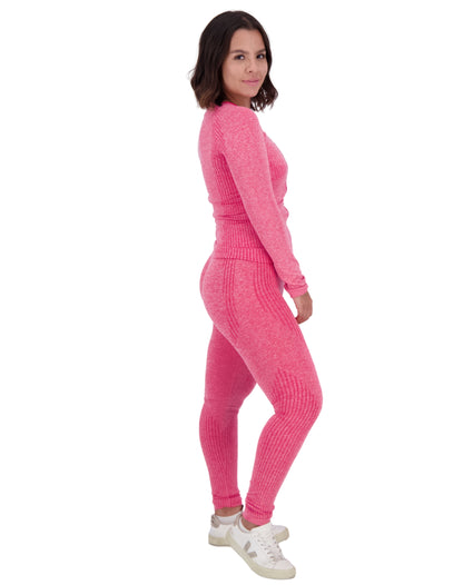 Conjunto deportivo de tres piezas estilo puntos