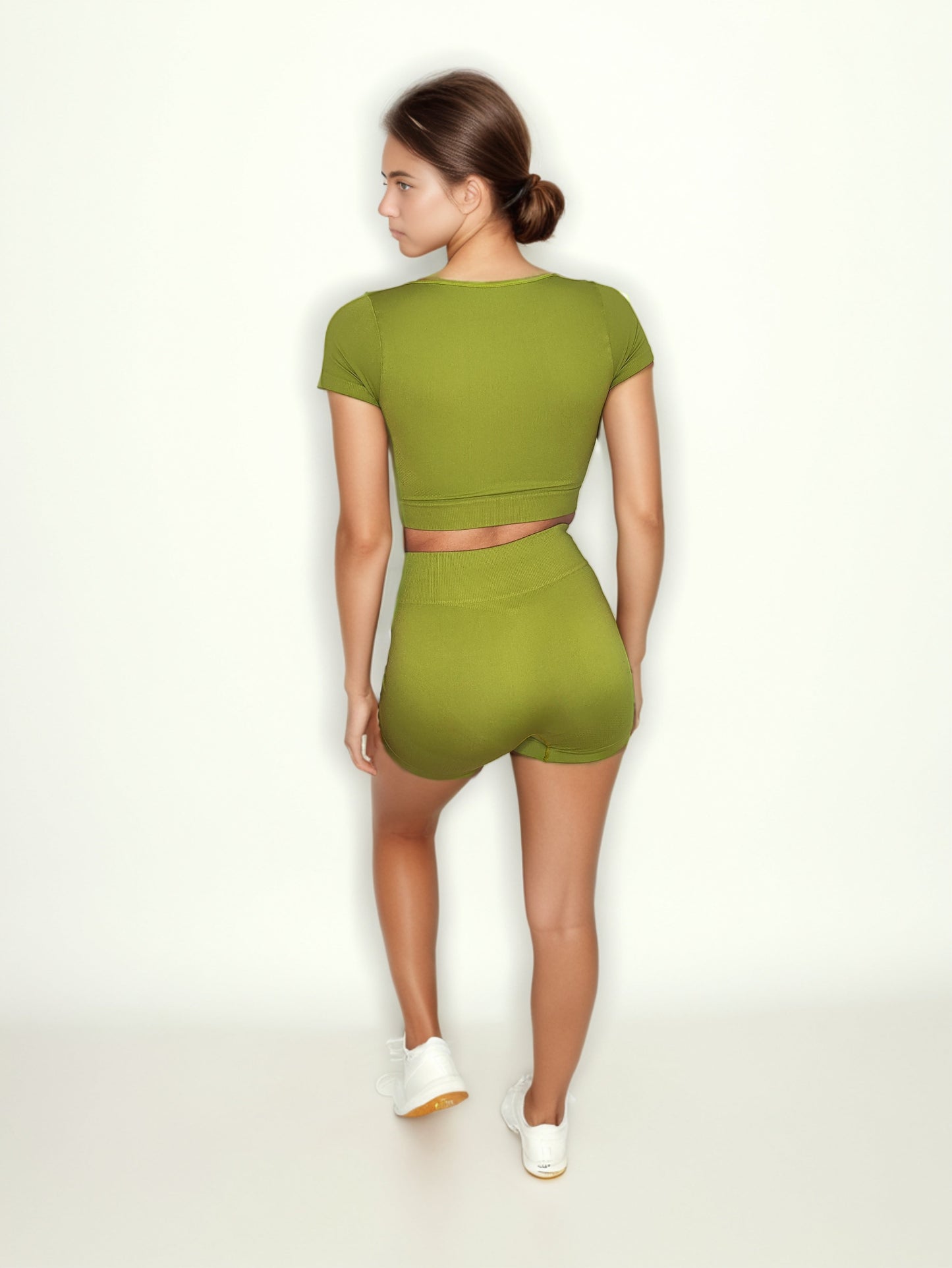 CONJUNTO CON DISEÑO EN COSTADOS