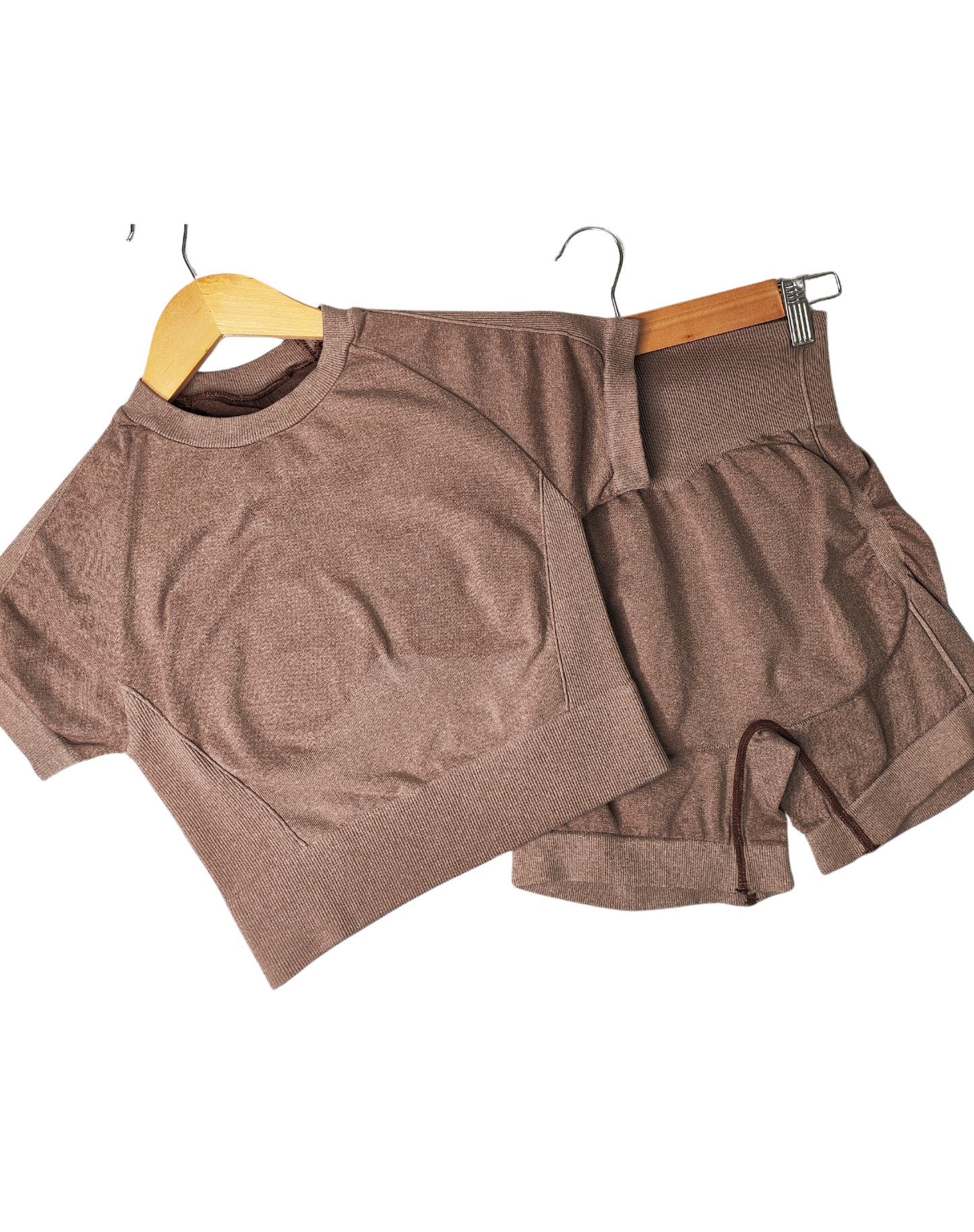 COJUNTO SHORT + CROP TOP