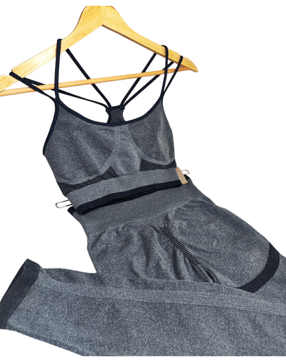 CONJUNTO LEGGING FRANJAS + TOP TIRANTE FRANJAS