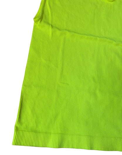 BLUSA SISADA CON ESCOTE EN PECHO